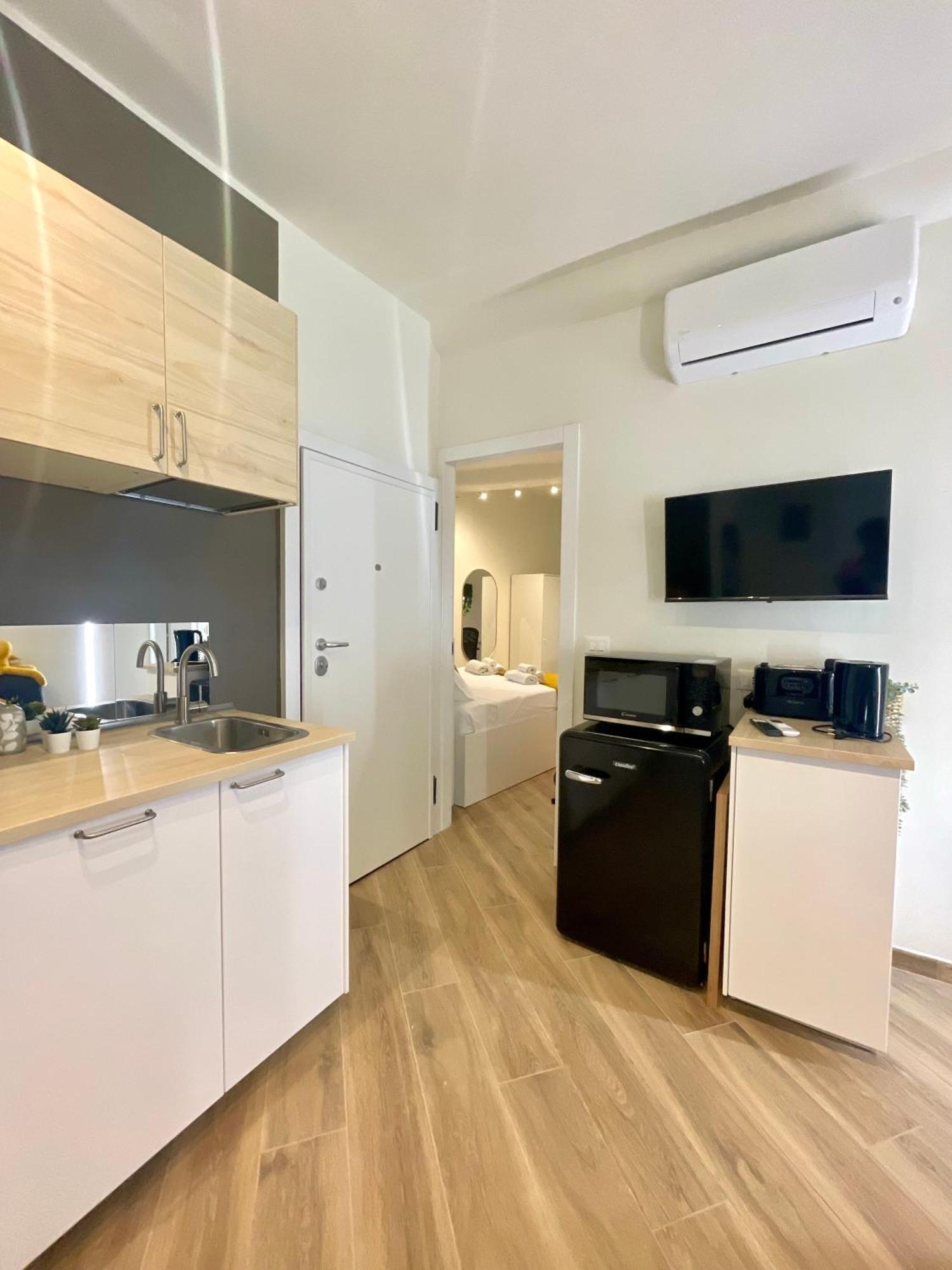 Happy Family Apartments Incantesimo Genoa Exterior photo