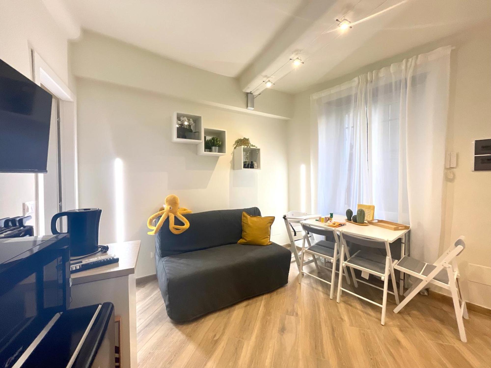 Happy Family Apartments Incantesimo Genoa Exterior photo