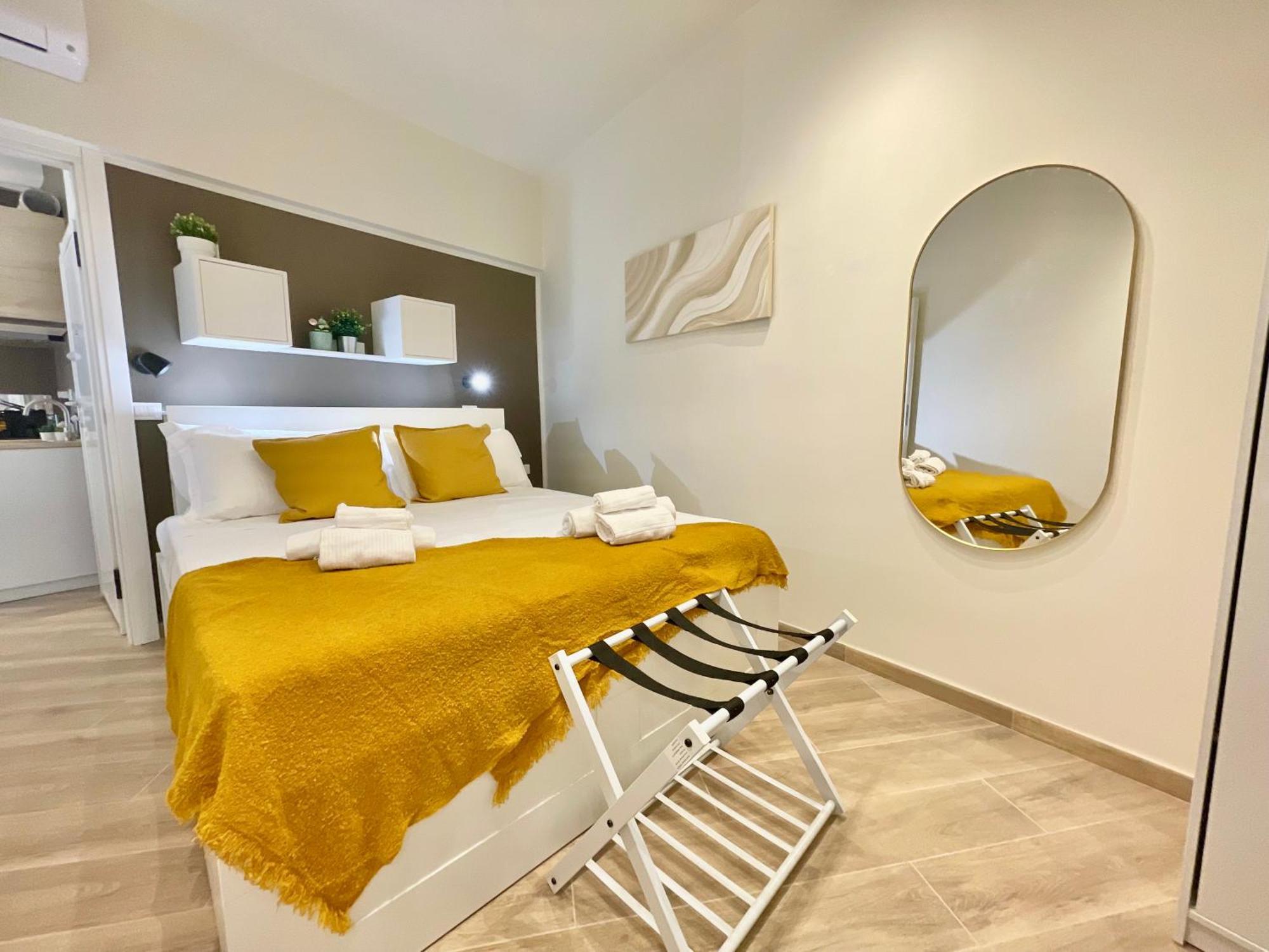 Happy Family Apartments Incantesimo Genoa Exterior photo